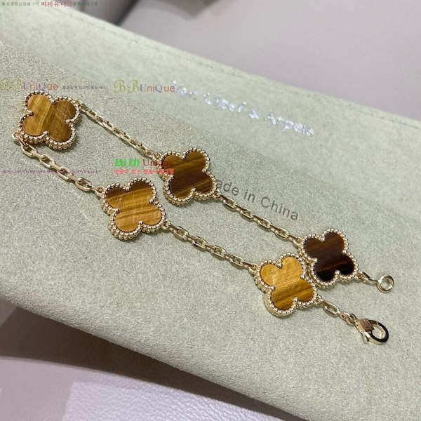 ��Ŭ�������� ���Ժ�� 5�� ��Ƽ�� ���� VA26623-2