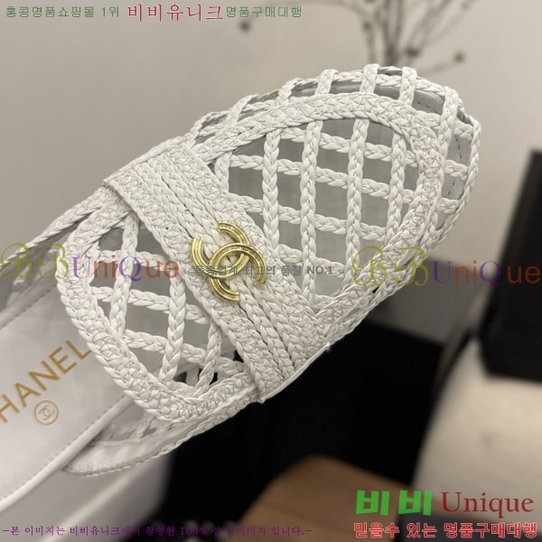 ���� ��* �� ���� 32HC26642-2