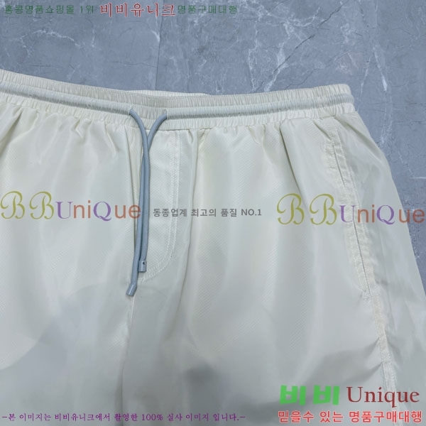 ���� ���ڷ� ��ġ�ڸ� �ݹ��� BC756516-3