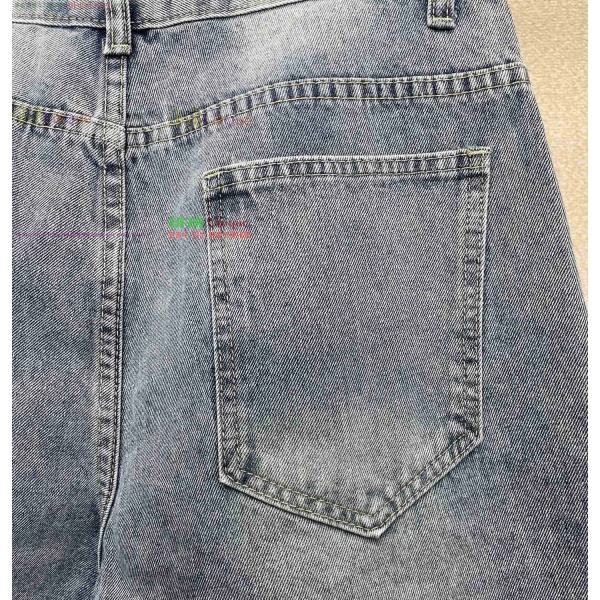 ���� ũ������ �ݹ��� CH138355
