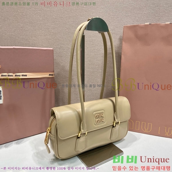 #�̿�̿� �Ƹ�ī�� ���׹� 5BD282-102