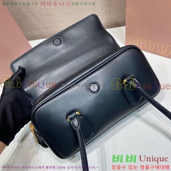#�̿�̿� �Ƹ�ī�� ���׹� 5BD282-103