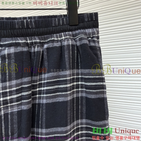 ���� ũ������ ���´� �ݹ��� 25CH267211-5-1