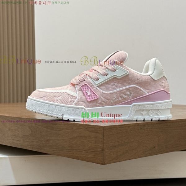 ���� ���̺��� Ʈ���̳� ����Ŀ�� 40LT267145-8