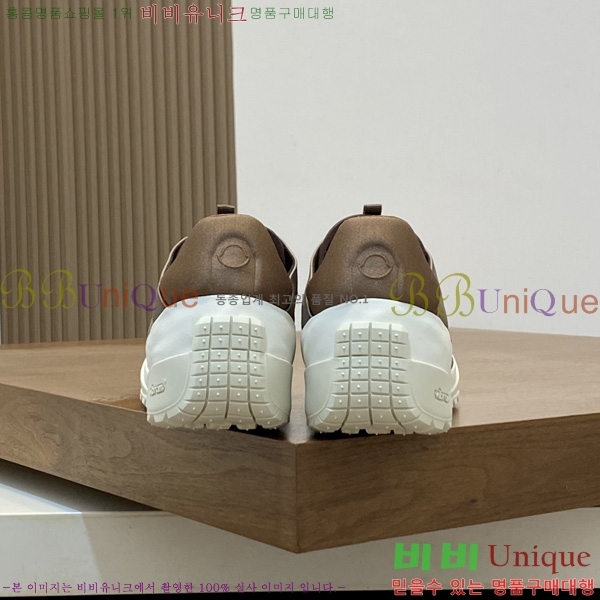 ���� ��**�� ����Ŀ�� M577008-2