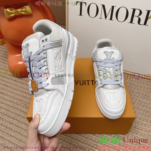 �������� ���̺��� Ʈ���̳� ����Ŀ�� LT2600691-6