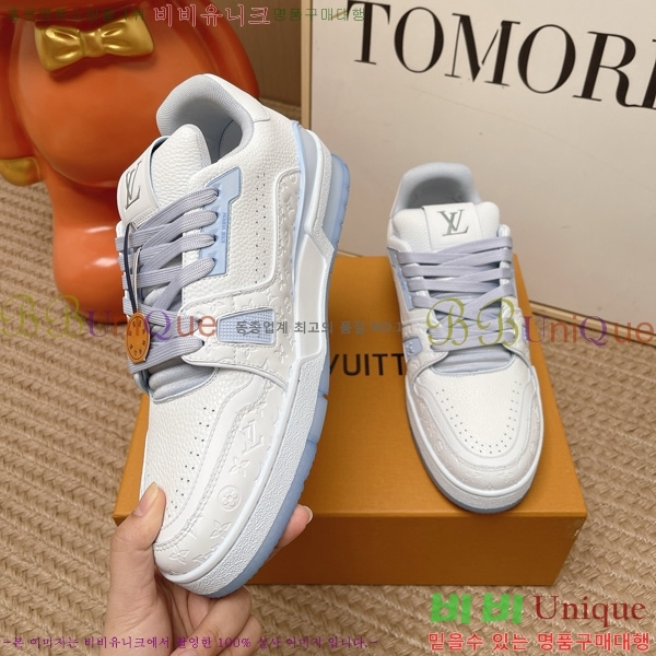 �������� ���̺��� Ʈ���̳� ����Ŀ�� LT2600691-3