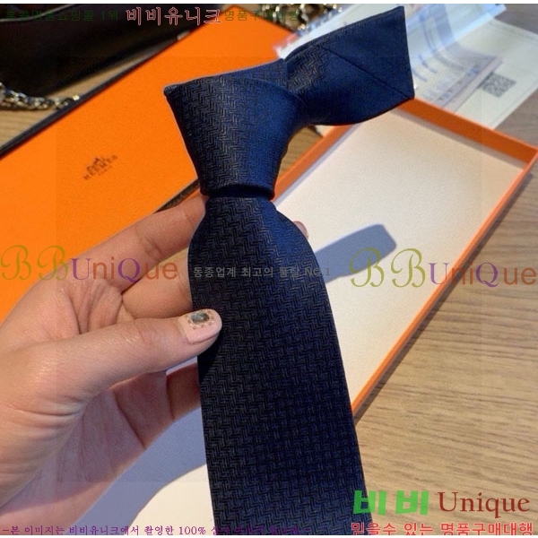#�����޽� ��Ÿ�� HQ523629-2