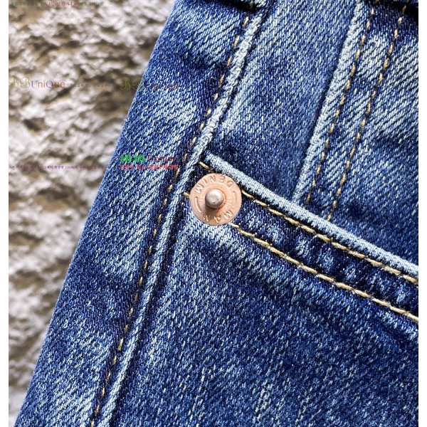���� ũ������ û���� CH583672