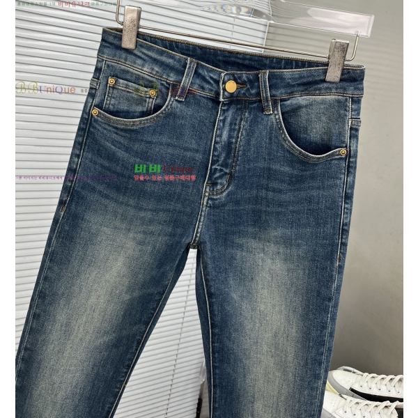 ���� ũ������ û���� CH583677