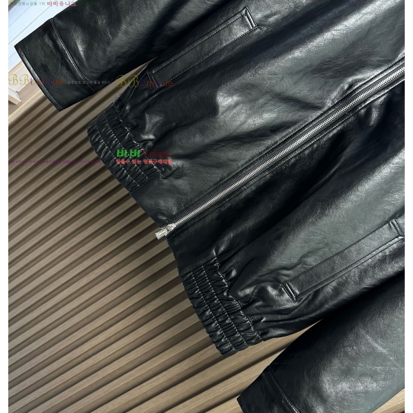���� �̿�̿� ��Ŷ MU235124-2