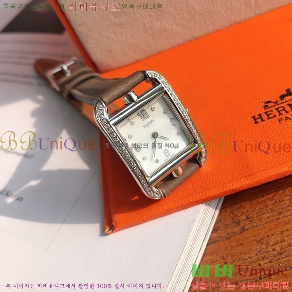 �����޽� Heure H ��ġ �̴� H62260-1