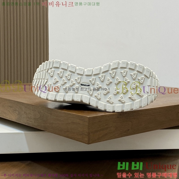 ���� ��**�� ����Ŀ�� M1005546