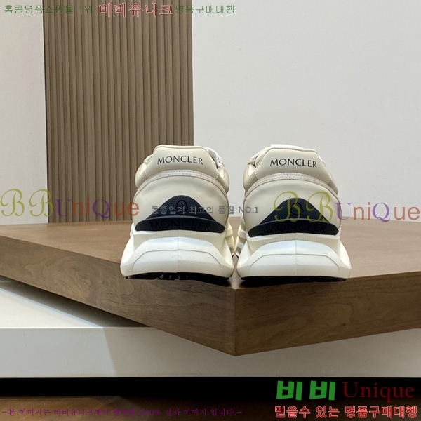 ���� ��**�� ����Ŀ�� M1006334-1