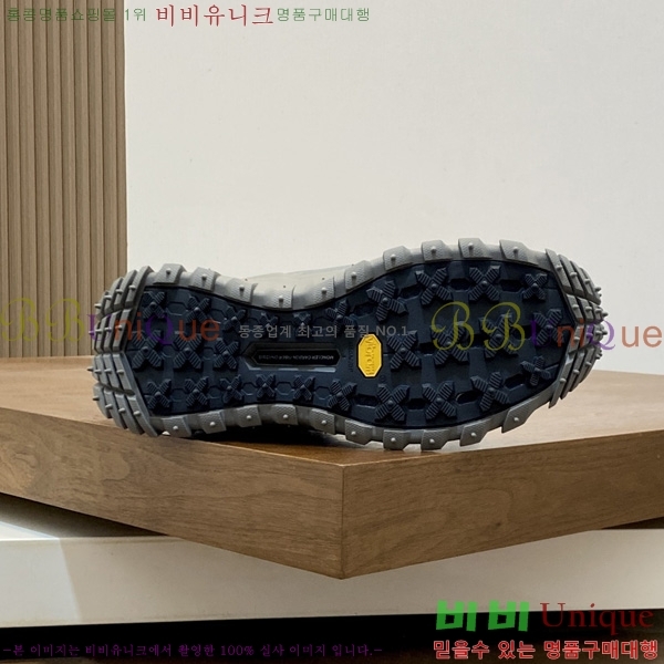 �ְ��� ���� ��**�� ����Ŀ�� MO2280446-8