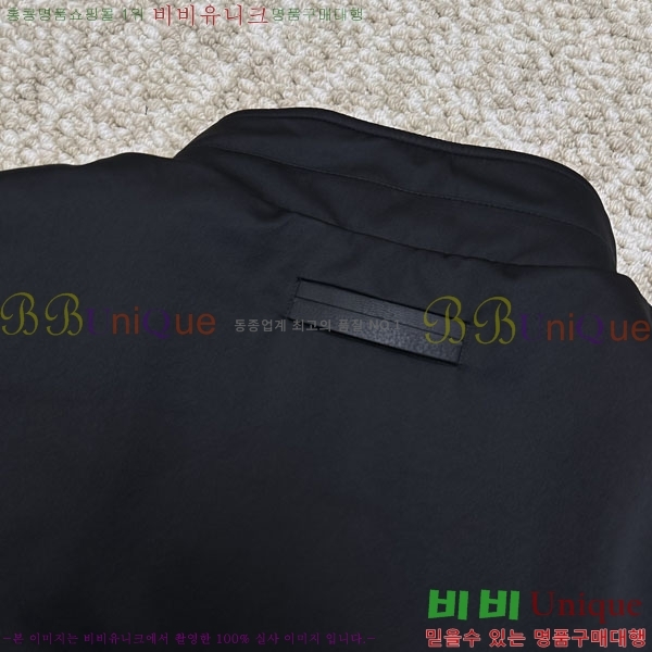 ���� ���� ���� ZN4762165-2