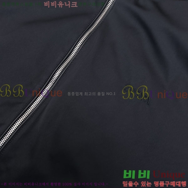���� ���� ���� ZN4762165-2
