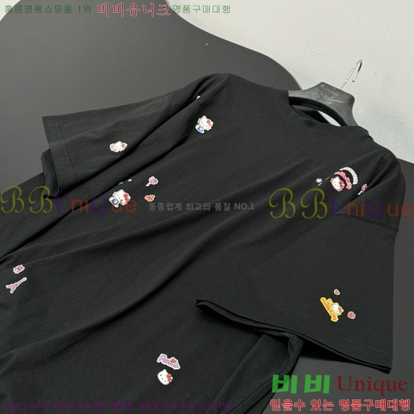 �������� �߷��þư� ���� Ƽ���� BL94560843-1